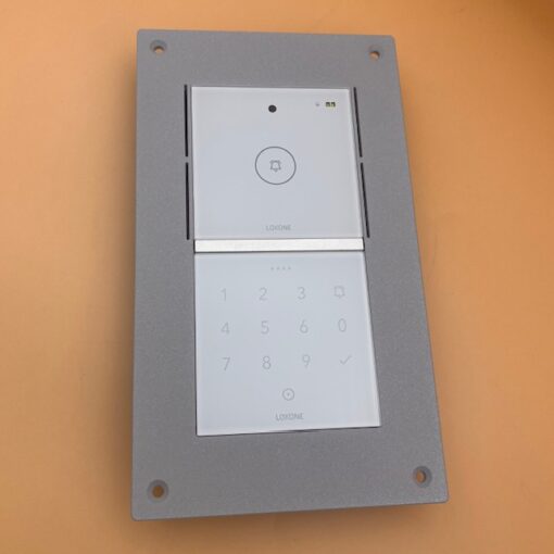 Aluminium Loxone Intercom/NFC Adapter gerade für das alte Intercom Unterputzgehäuse – Bild 5