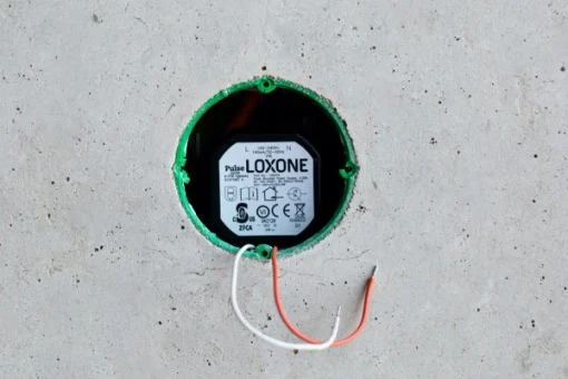 Loxone Unterputz Netzteil 0,25A – Bild 3