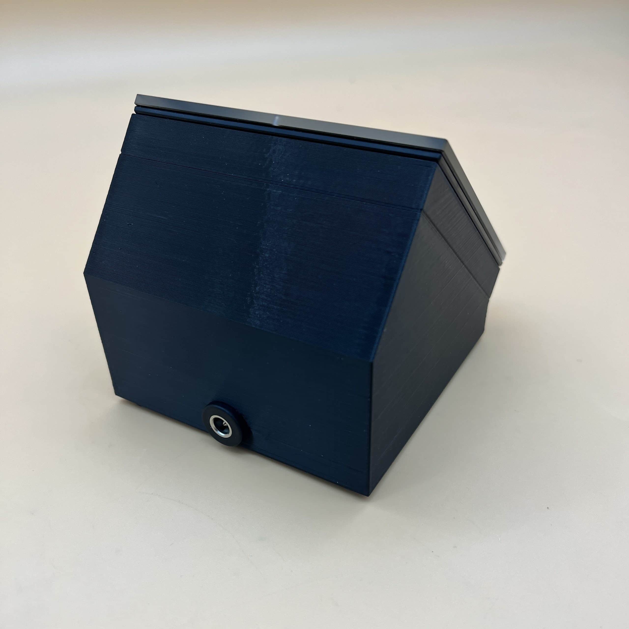 Tischgehäuse für Loxone Pure Display Air (mit Steckernetzteil) – Bild 5