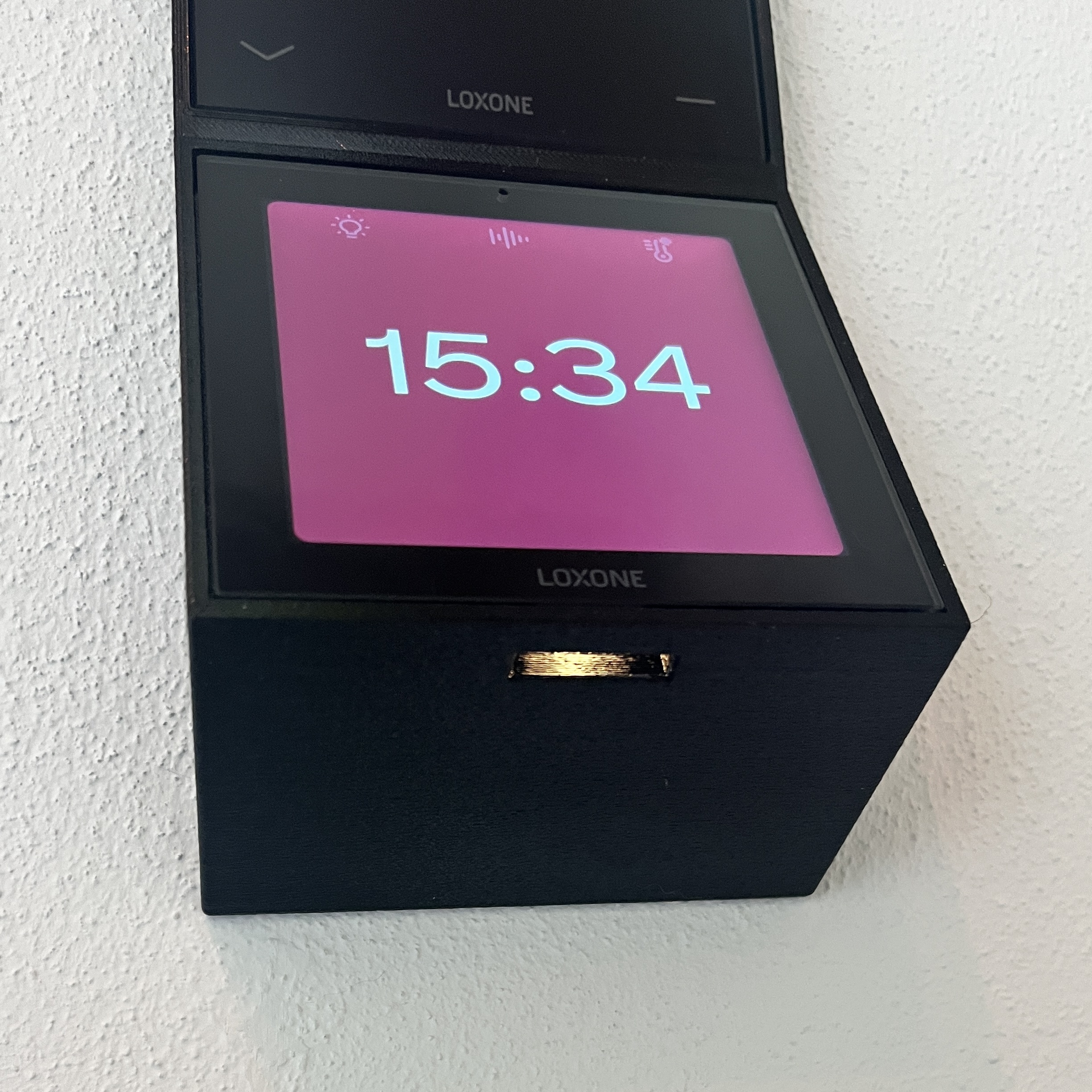 Winkeladapter unten zur Kombination Touch Pure und Touch Pure Display – Bild 5