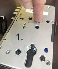 Alternative view of Adapterset für Door Lock Air Battery zur direkten Spannungsversorgung