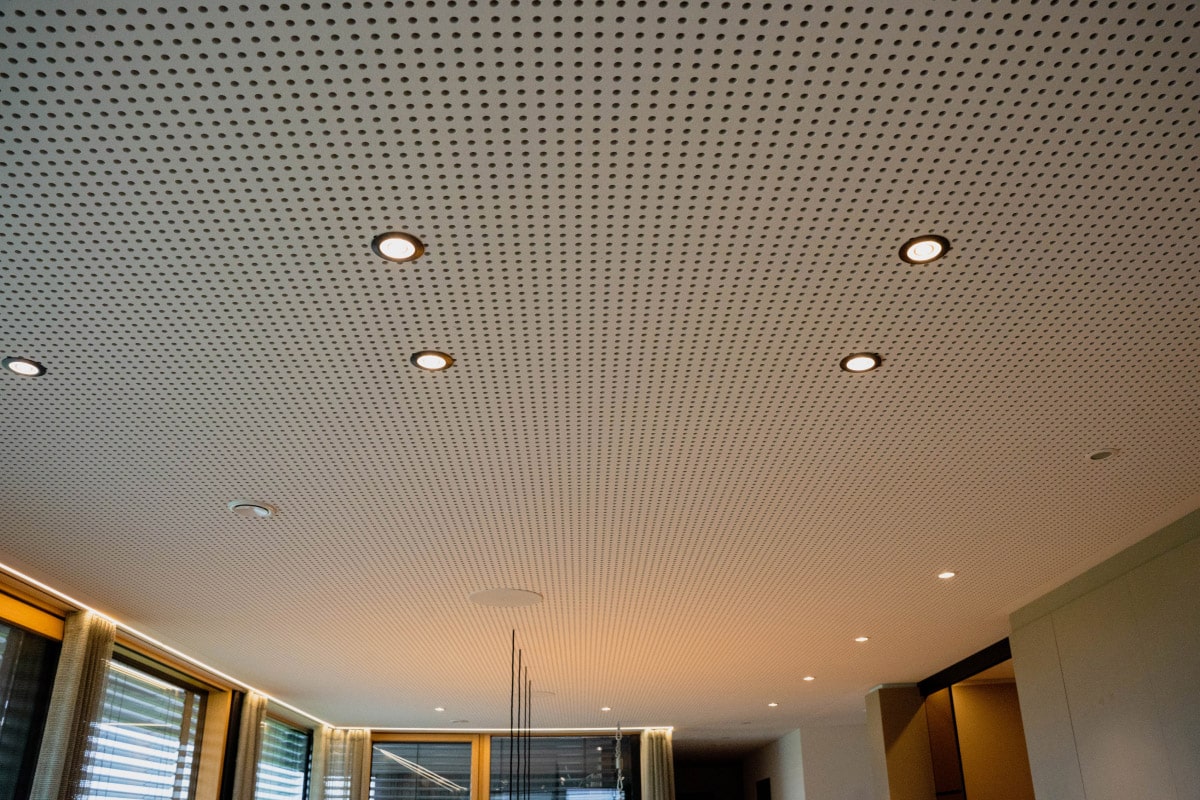 Loxone LED Spot RGBW Tree Anthrazit – Bild 3