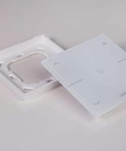 Loxone Touch Pure Tree Signalweiß (RAL 9003) – Bild 3