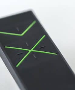 Nahaufnahme der beleuchteten Tastpunkte der Remote Air Mini
