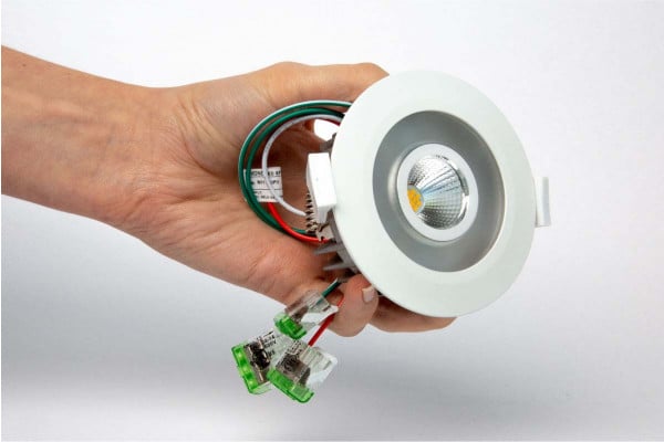 Loxone LED Spot RGBW Tree - V2 – Bild 6