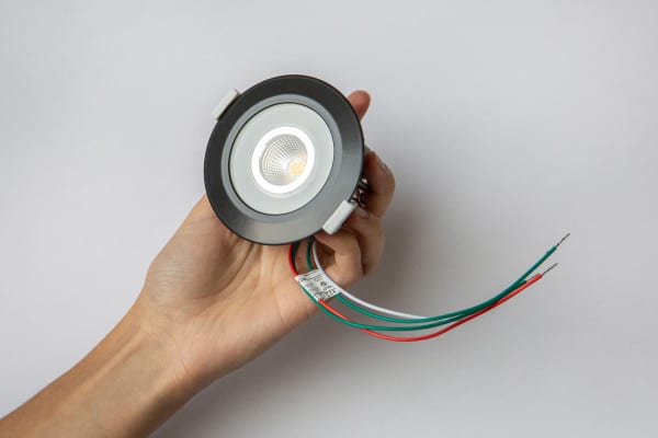 Loxone LED Spot RGBW Tree Anthrazit – Bild 7
