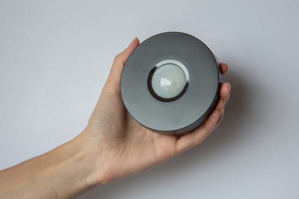 Loxone Präsenzmelder Air Anthrazit – Bild 6