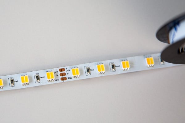 Loxone LED Streifen Tunable White IP20 (berührungssicher) – Bild 8